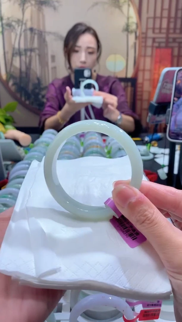 未镶嵌手镯翡翠000087215