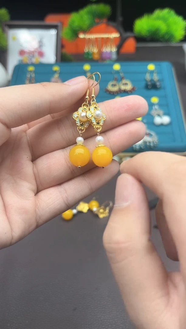 【闪购商品】玛瑙/玉髓耳钉银S925镶嵌330000