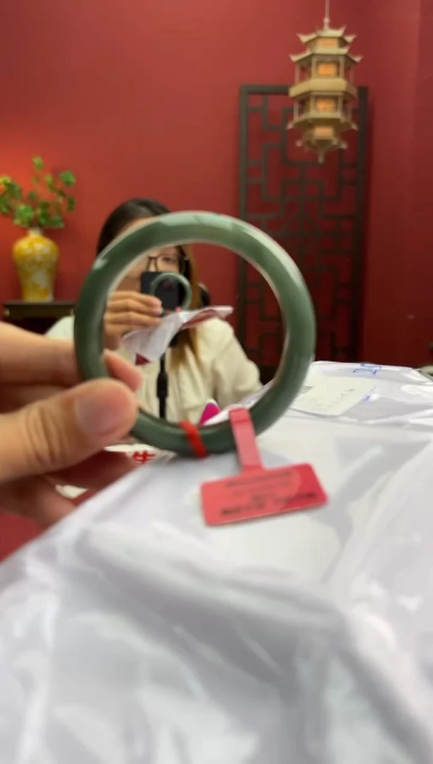 未镶嵌手镯翡翠翡翠手镯