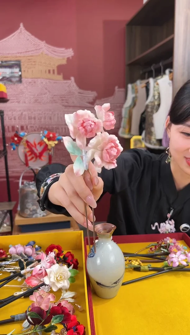 【闪购商品】刺绣非遗绒花（发饰）