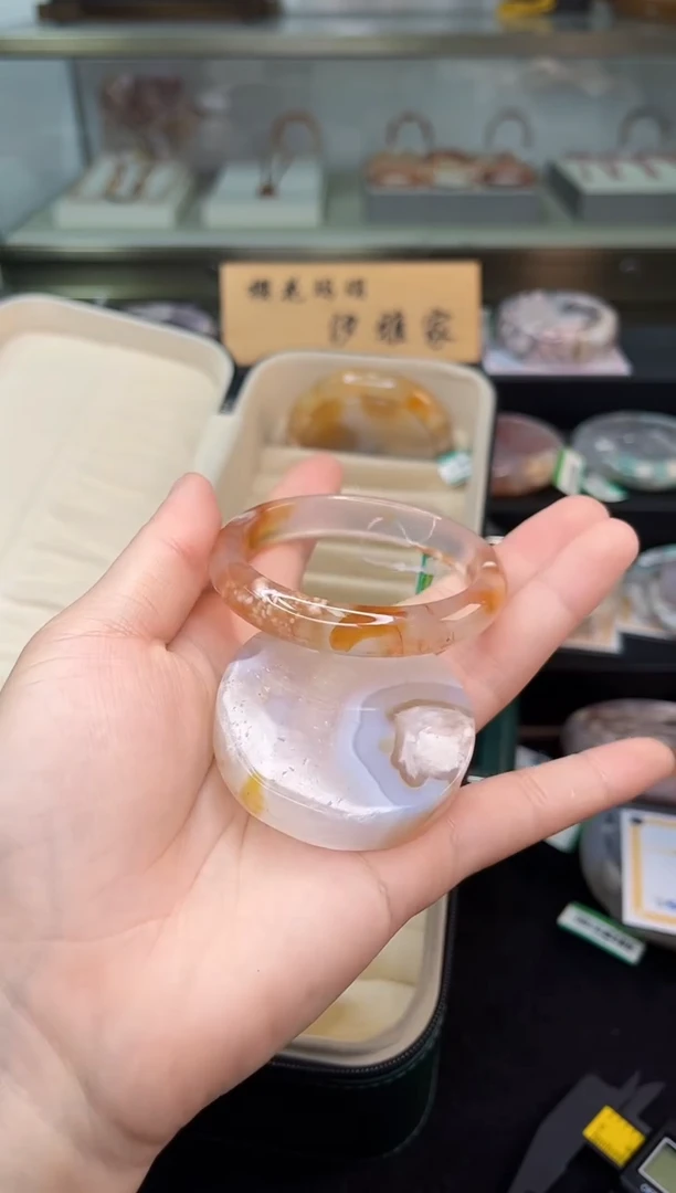 未镶嵌手镯石英质玉53圈口（赠品镯心）36911065