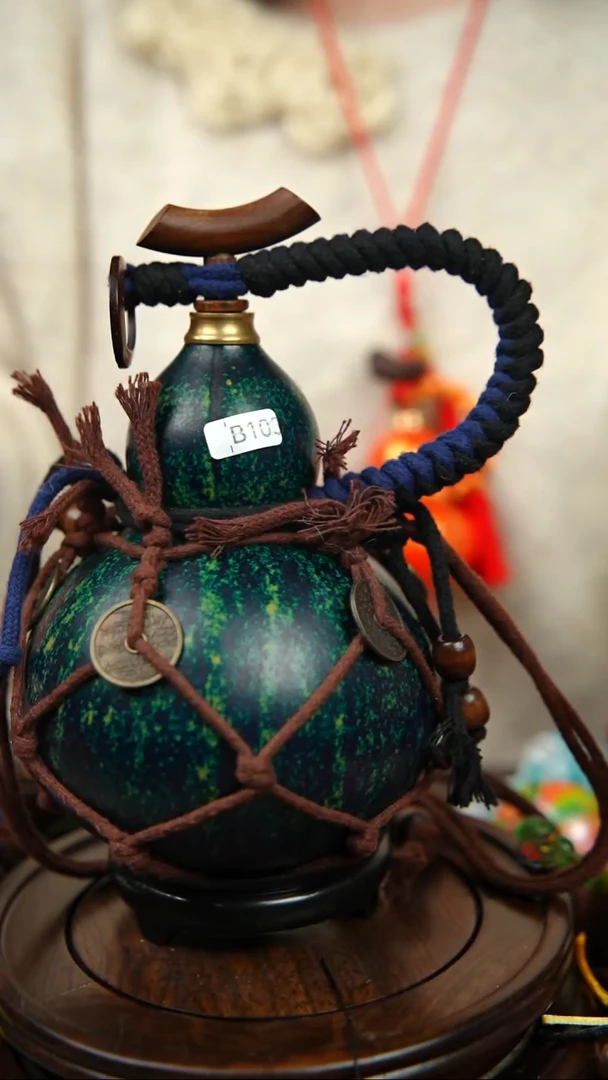 103-号500ml左右非遗大漆酒葫芦