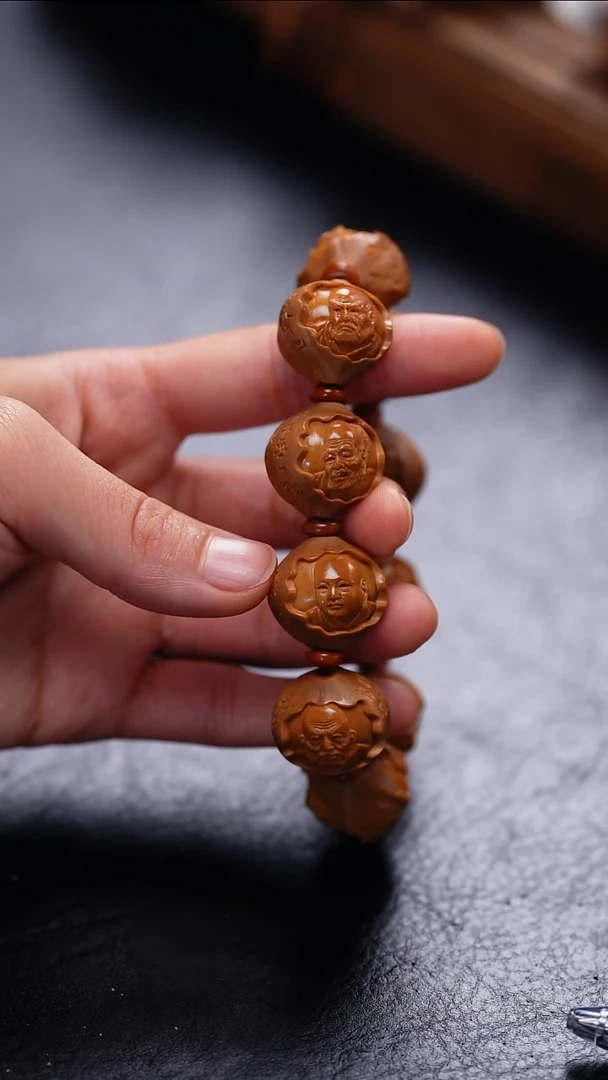 【闪购商品】橄榄核吊坠素核手串