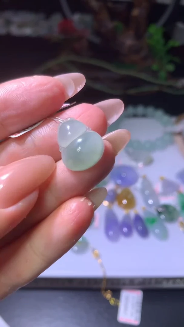 未镶嵌挂件翡翠MXX061145