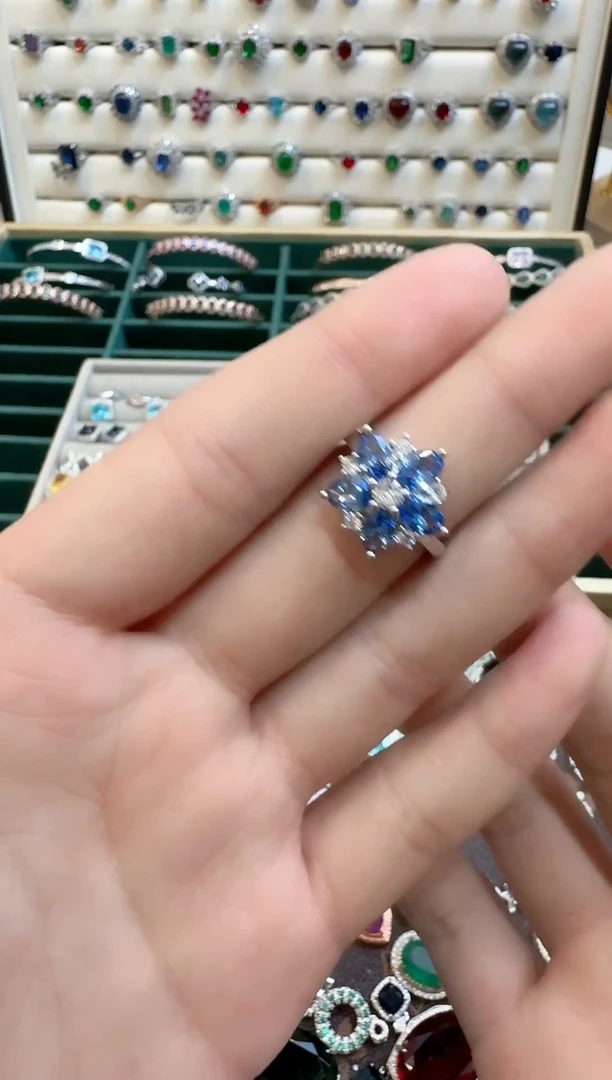 未镶嵌戒指坦桑石坦桑石戒指