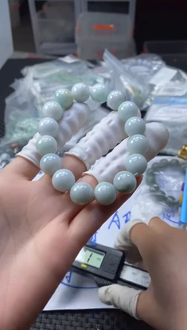 未镶嵌定制翡翠天然缅甸A货翡翠，拍一发一