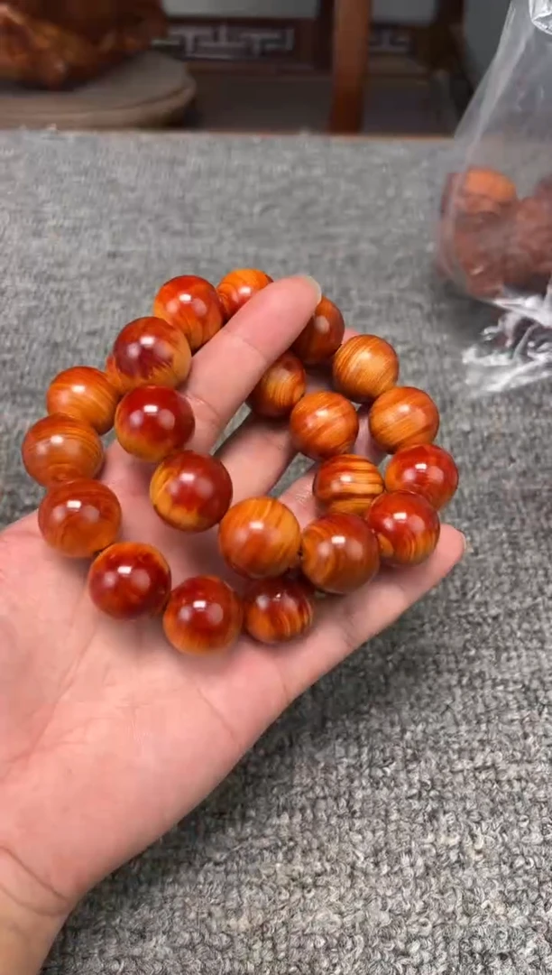 柏木（崖柏）2.0玉化柿子红