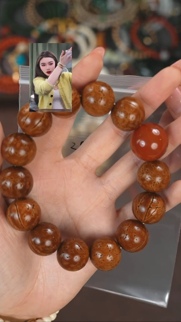 【闪购商品】桃核手串111111111111111