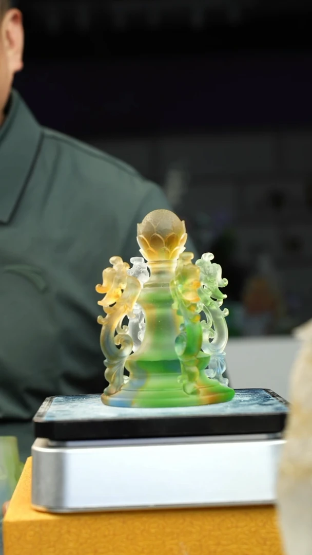 手工艺品琉璃O****?古法琉璃 摆件