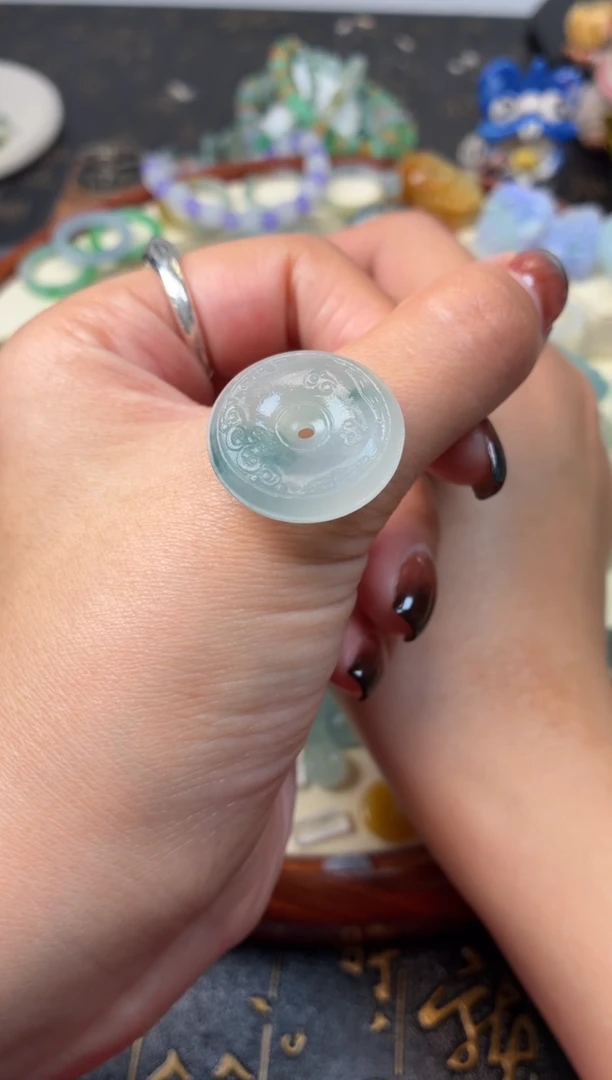 未镶嵌定制翡翠仿古飘花平安扣