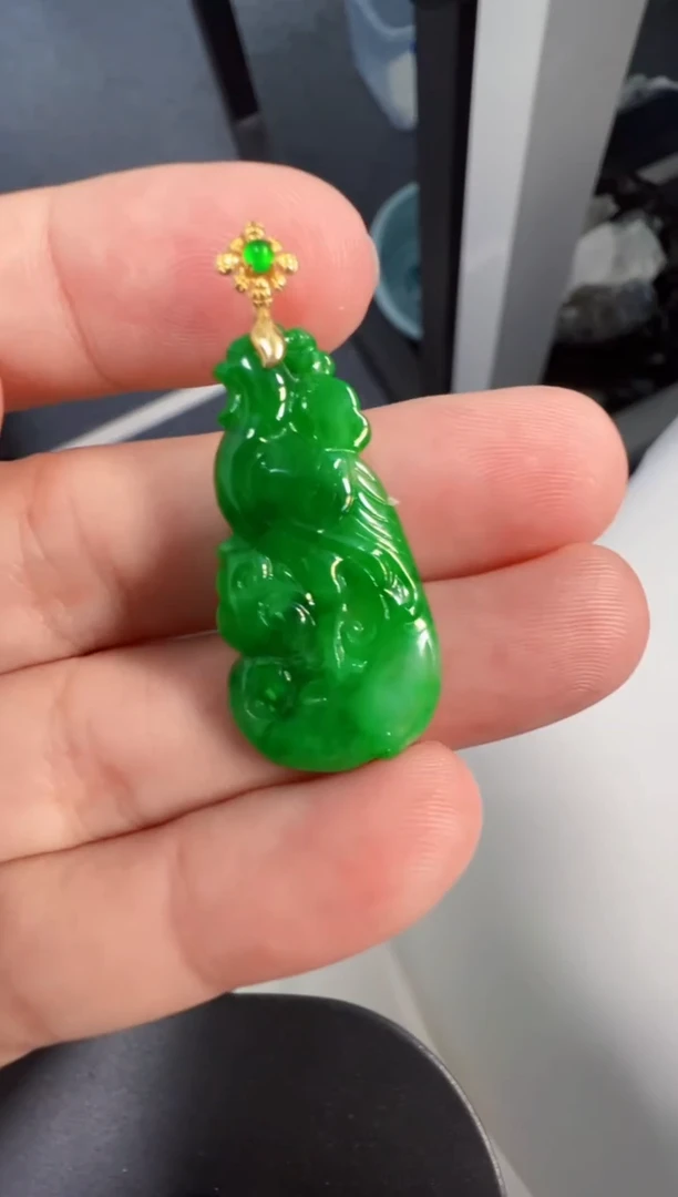 吊坠(不含链)18K金镶嵌翡翠2980