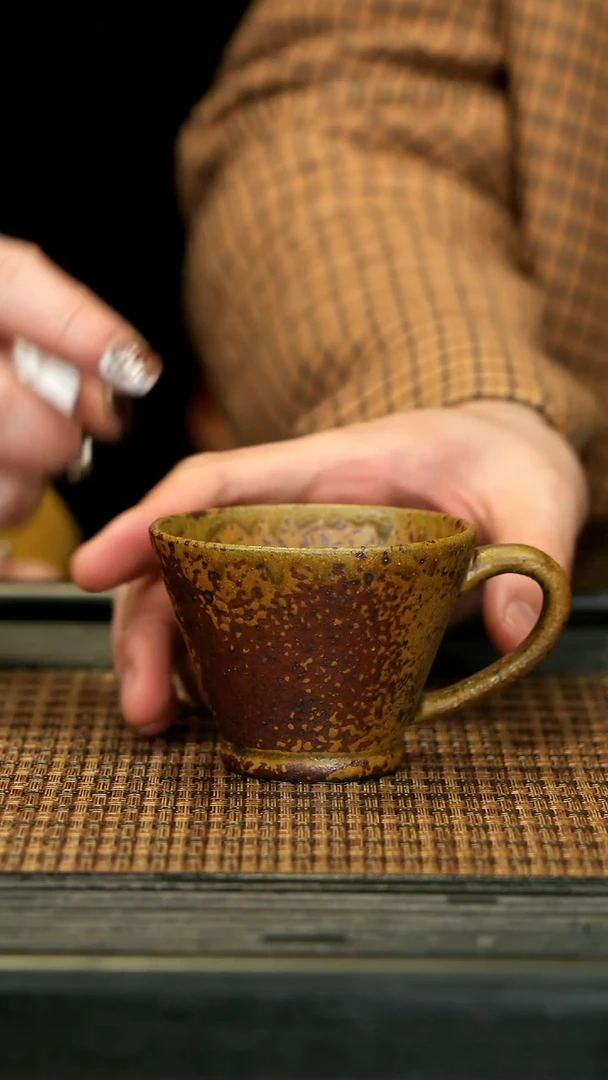 【闪购商品】紫砂茶壶GFY41沉香木柴烧 斗笠把杯