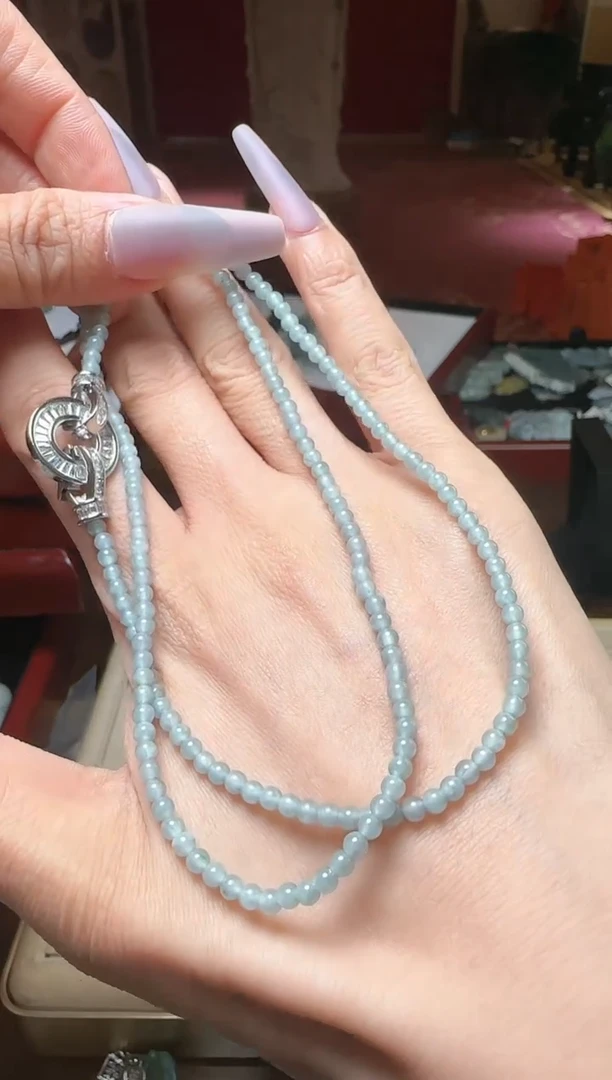 【闪购商品】翡翠吊坠(不含链)未镶嵌翡翠