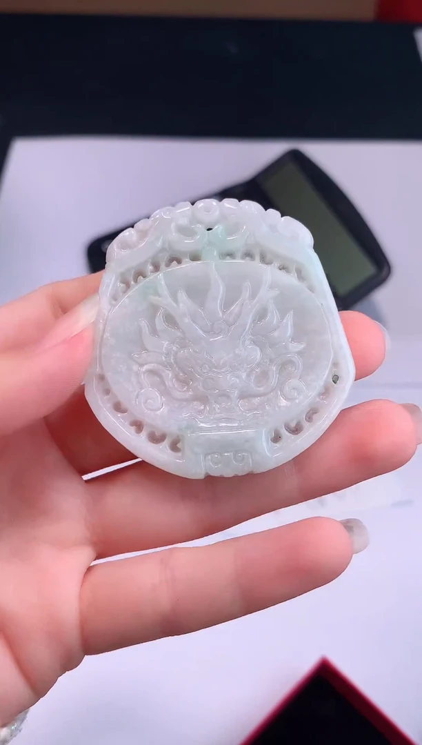 颈饰未镶嵌翡翠0芹0翡翠珠宝881