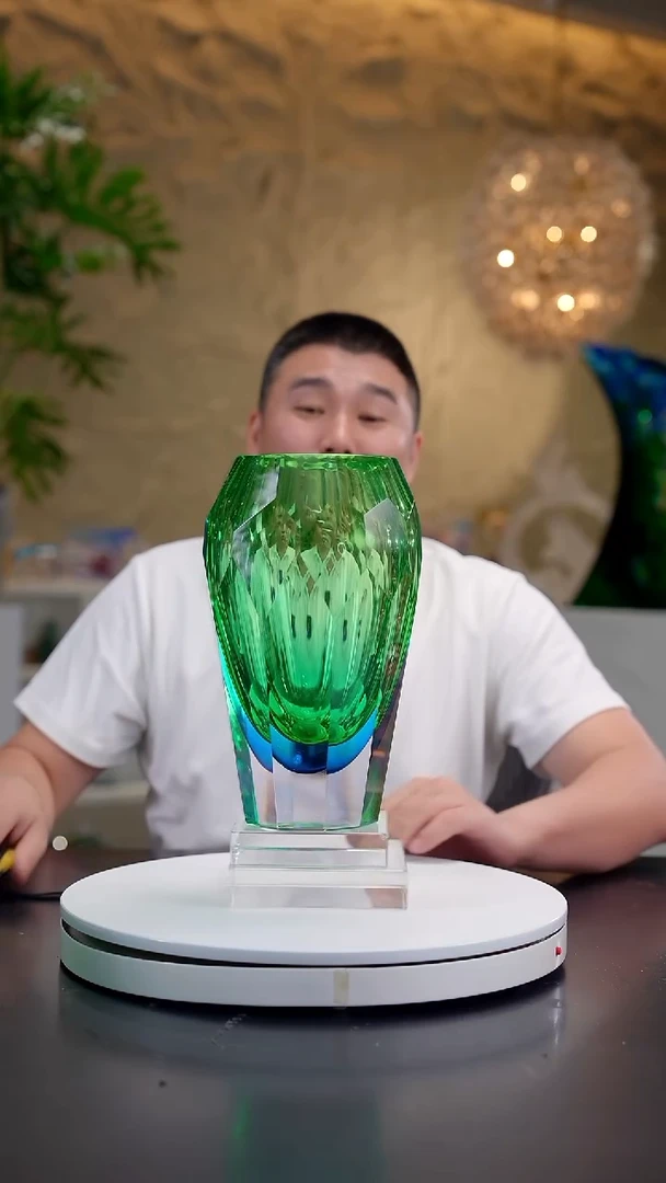 摆件蓝绿色切面花器