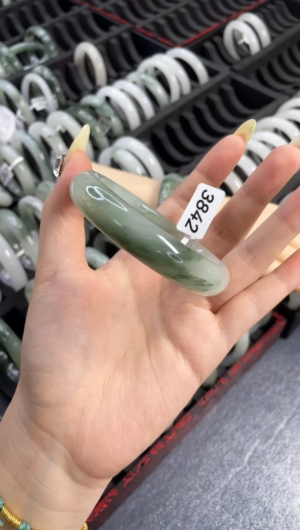 未镶嵌手镯石英质玉微瑕3842