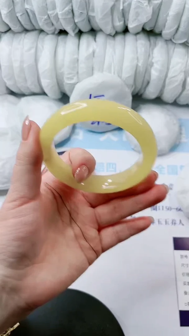 【闪购商品】石英质玉手镯未镶嵌多样性发货V233