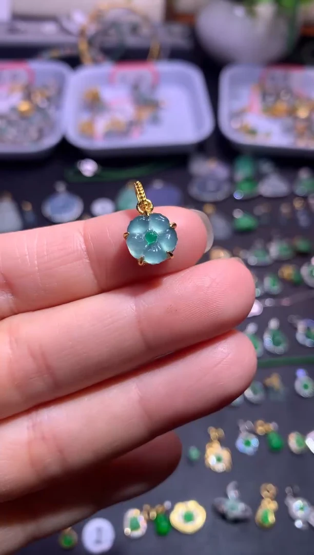 翡翠银S925镶嵌吊坠(不含链)1