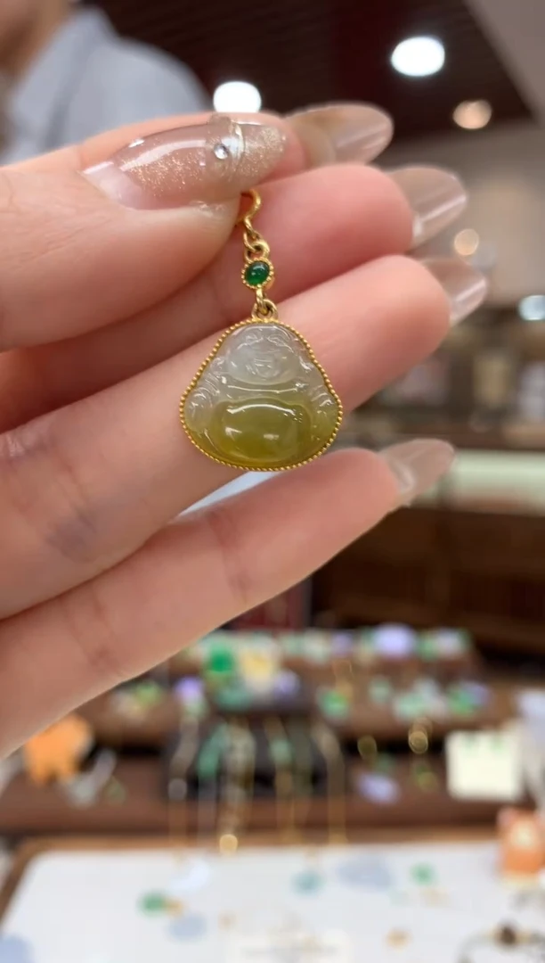 【闪购商品】翡翠吊坠(不含链)18K金镶嵌佛公