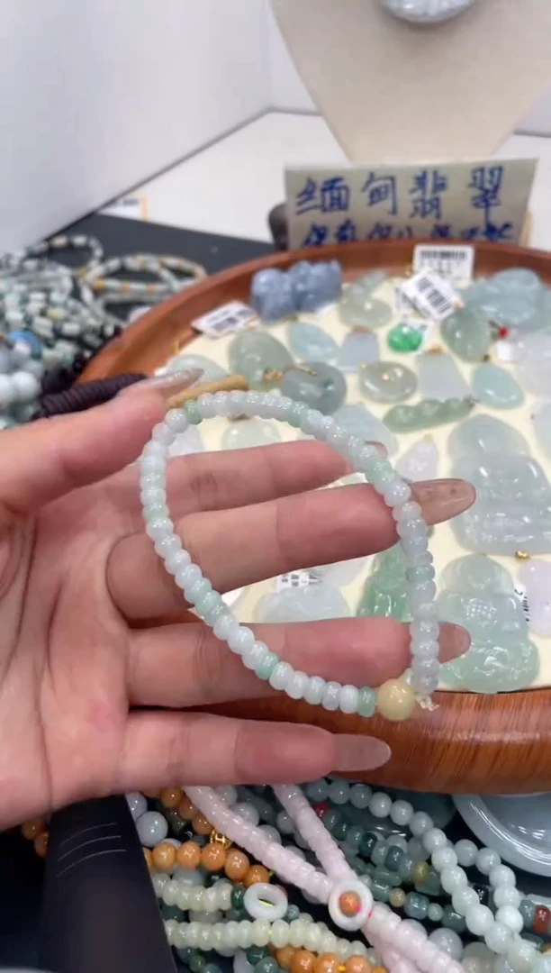 颈饰未镶嵌翡翠032多样性发货