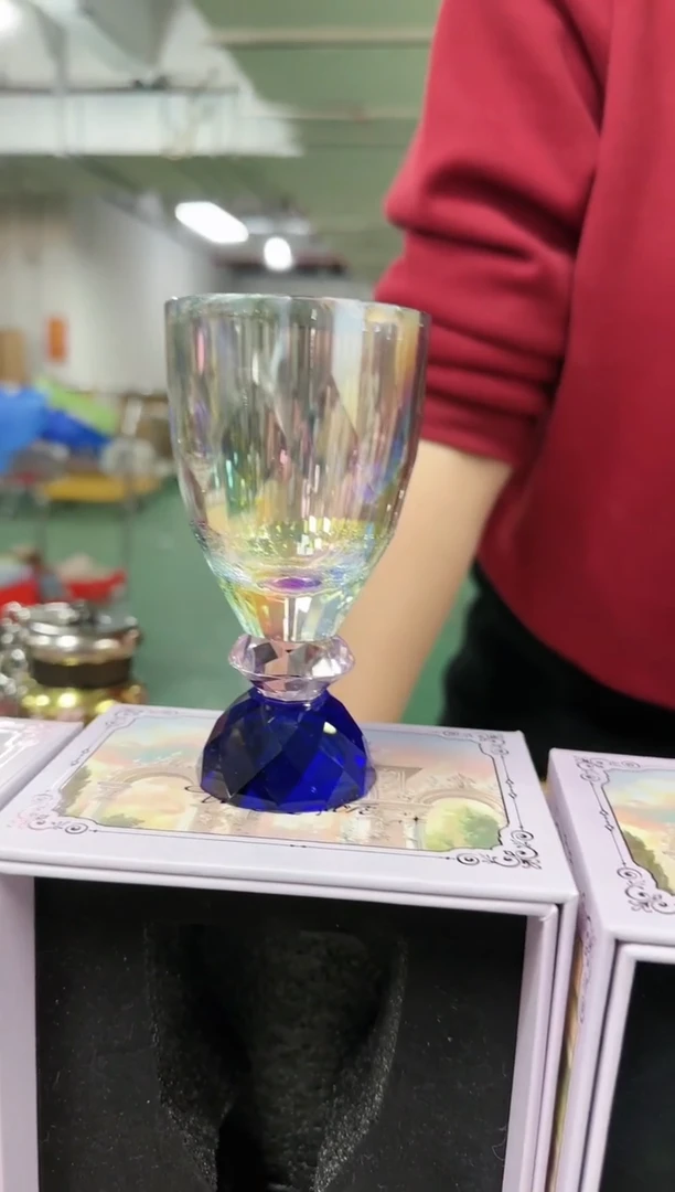 【闪购商品】瓷J061------------