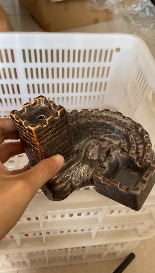 无运费险有瑕疵的摄影的产品有使用过的痕迹有点脏介意勿拍