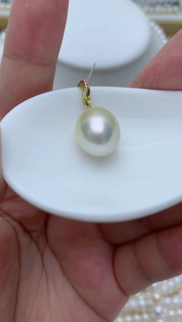 海水珍珠18K金镶嵌吊坠(不含链)默*q82