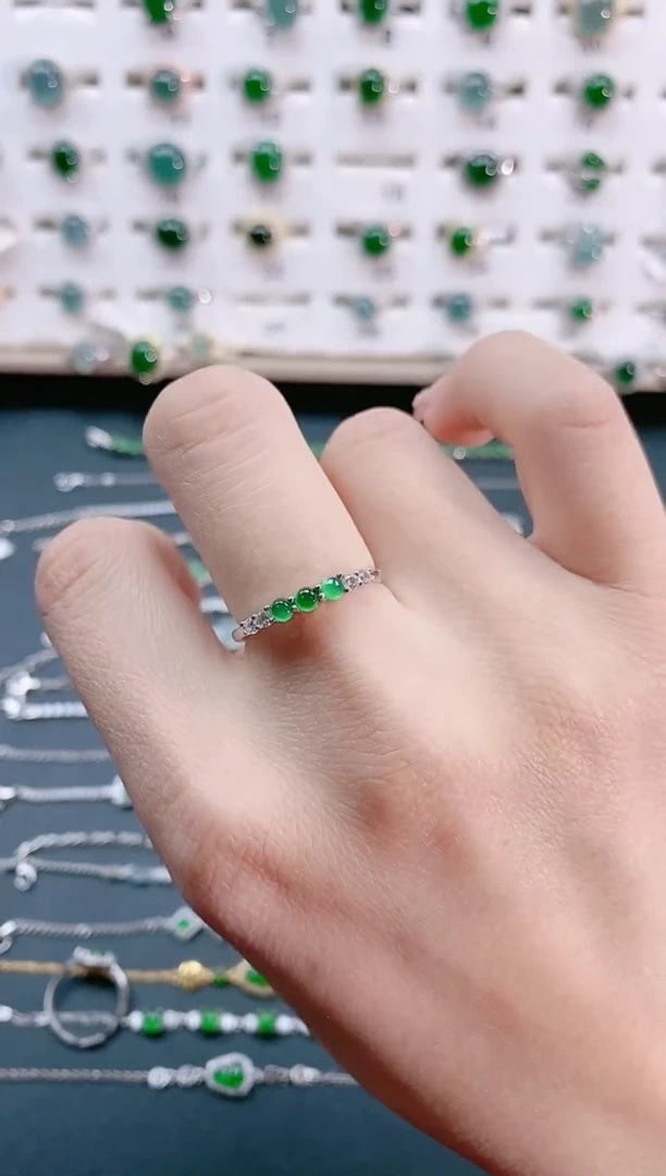 【闪购商品】翡翠戒指银S925镶嵌天然翡翠