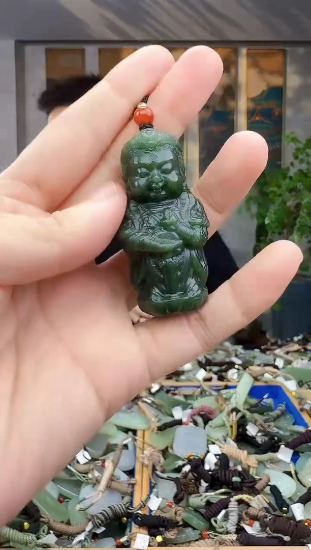 未镶嵌和田玉挂件拍一发一