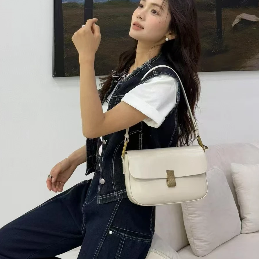 小方包气质休闲黑色复古小众经典腋下春夏潮流牛皮包包百搭单肩包