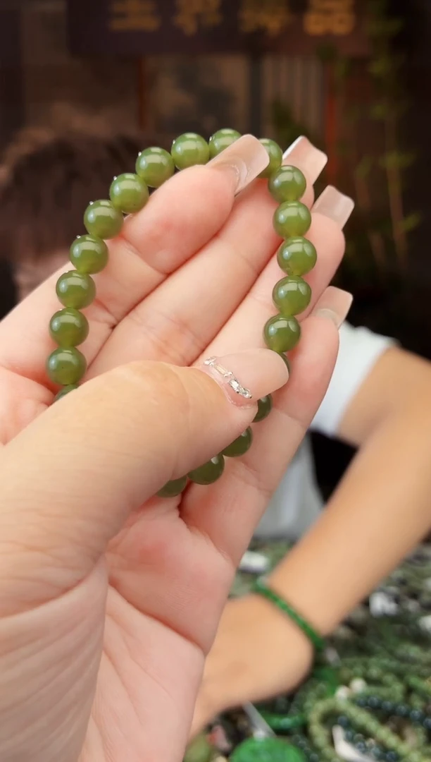 和田玉未镶嵌颈饰拍一发一