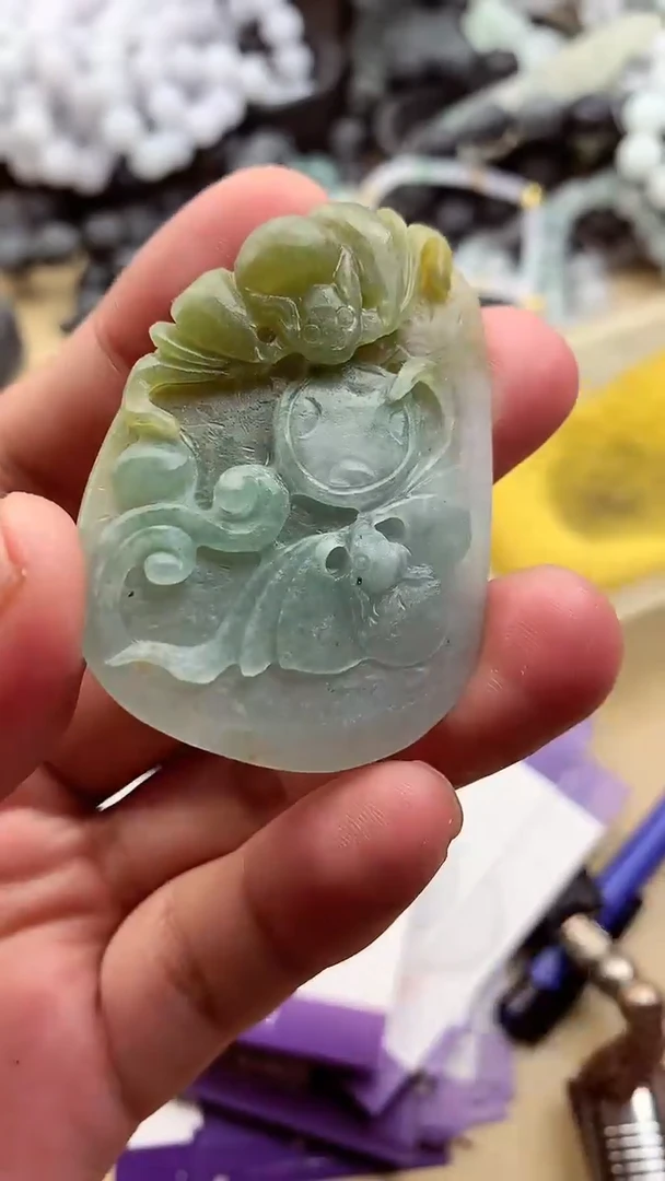 定制翡翠未镶嵌翡翠1
