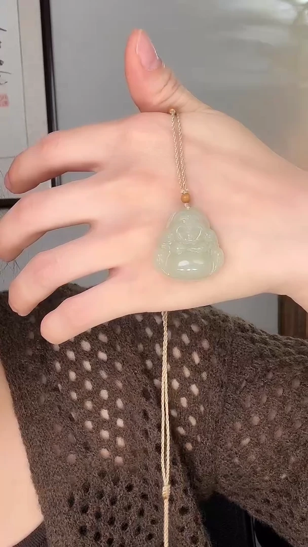 颈饰未镶嵌和田玉佛30mm