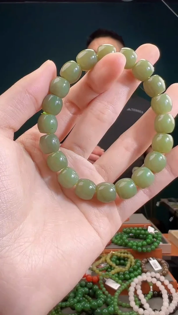 颈饰未镶嵌和田玉多样性发货 拍一单发一个