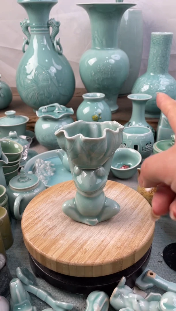 【闪购商品】特价福利 微瑕 慧仙青瓷