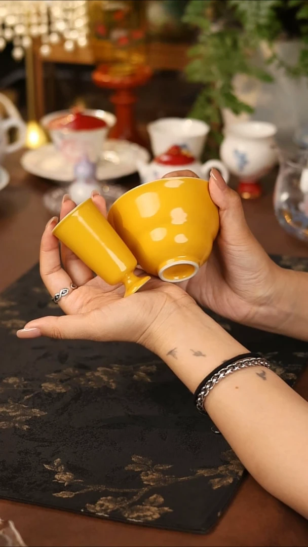两件套哈哈哈哈哈哈