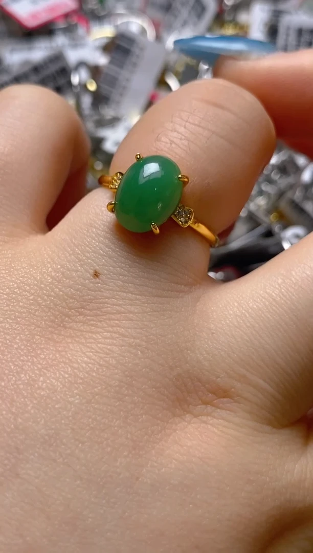 银S925镶嵌戒指翡翠百内无证书