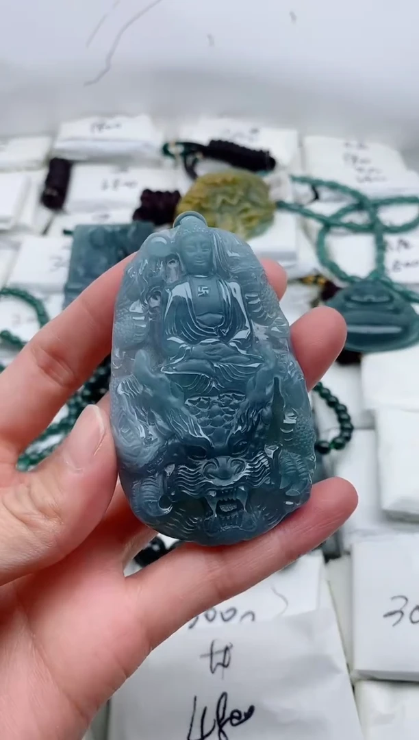 颈饰未镶嵌翡翠8