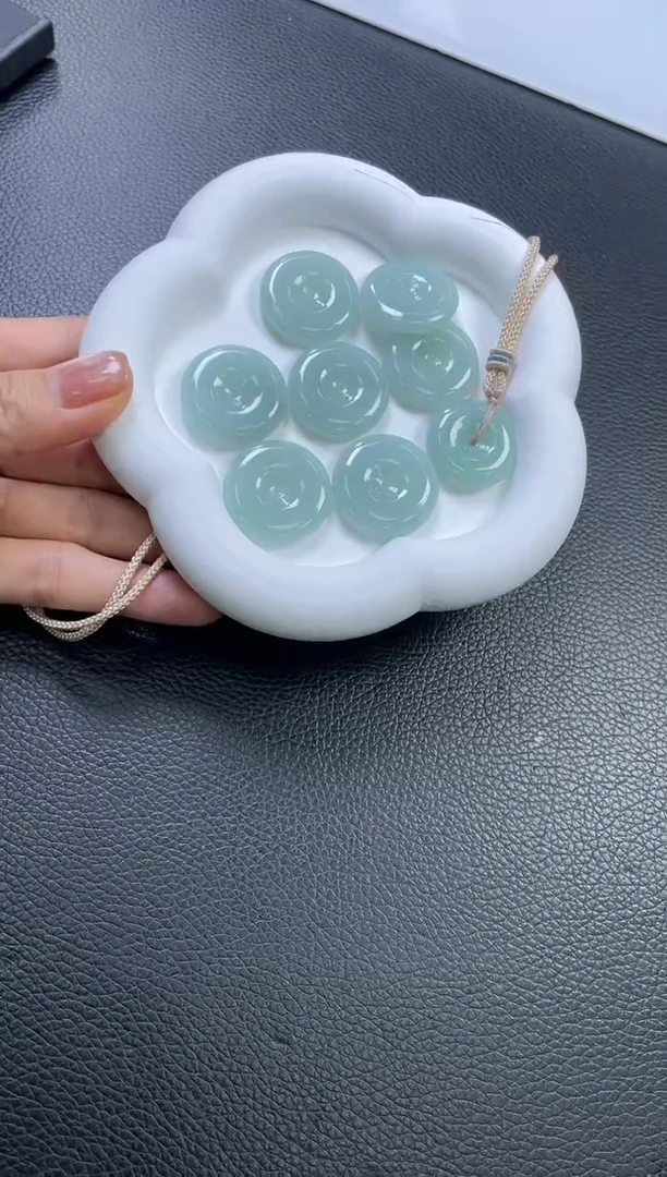 【闪购商品】翡翠挂件未镶嵌平安扣多样性发一件