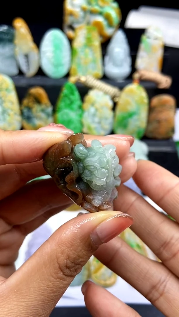 【闪购商品】定制翡翠未镶嵌翡翠A货