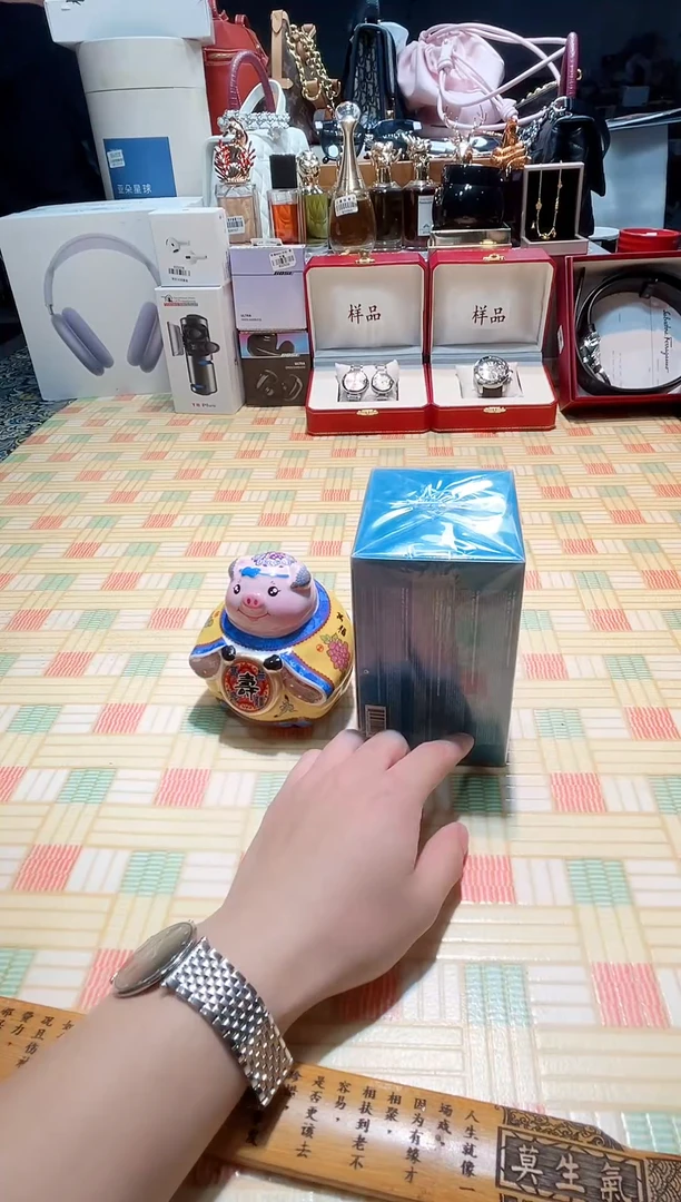 瓷片瓷器 库房到期 全部地板价@@1