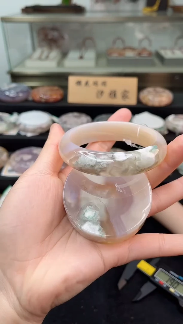 未镶嵌手镯石英质玉61圈口（赠品镯心）6889475