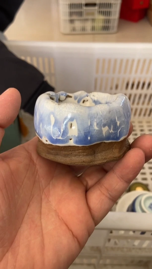 无运费险有瑕疵的摄影的产品有使用过的痕迹有点脏介意勿拍