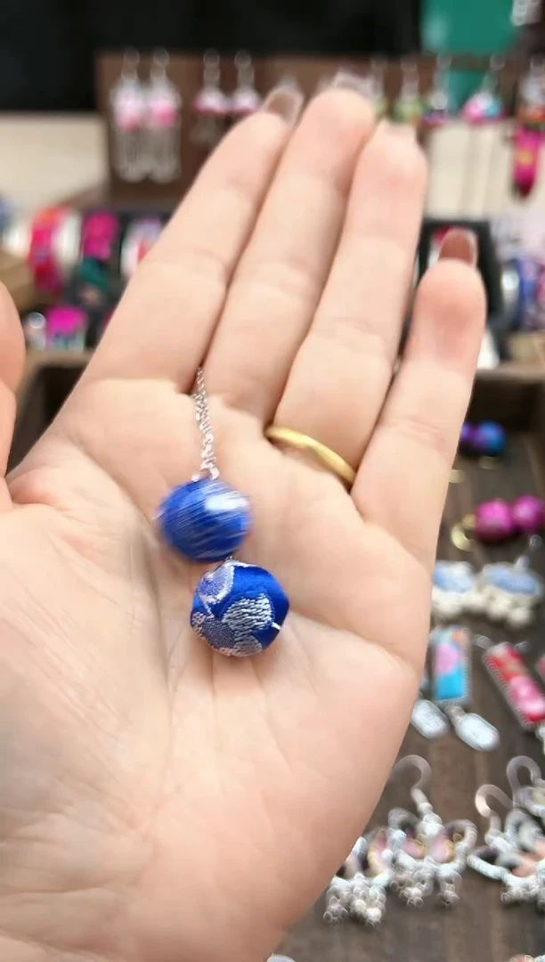 【闪购商品】织绣民族风老绣饰品240