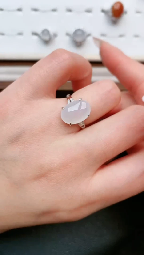 【闪购商品】翡翠戒指银S925镶嵌.....