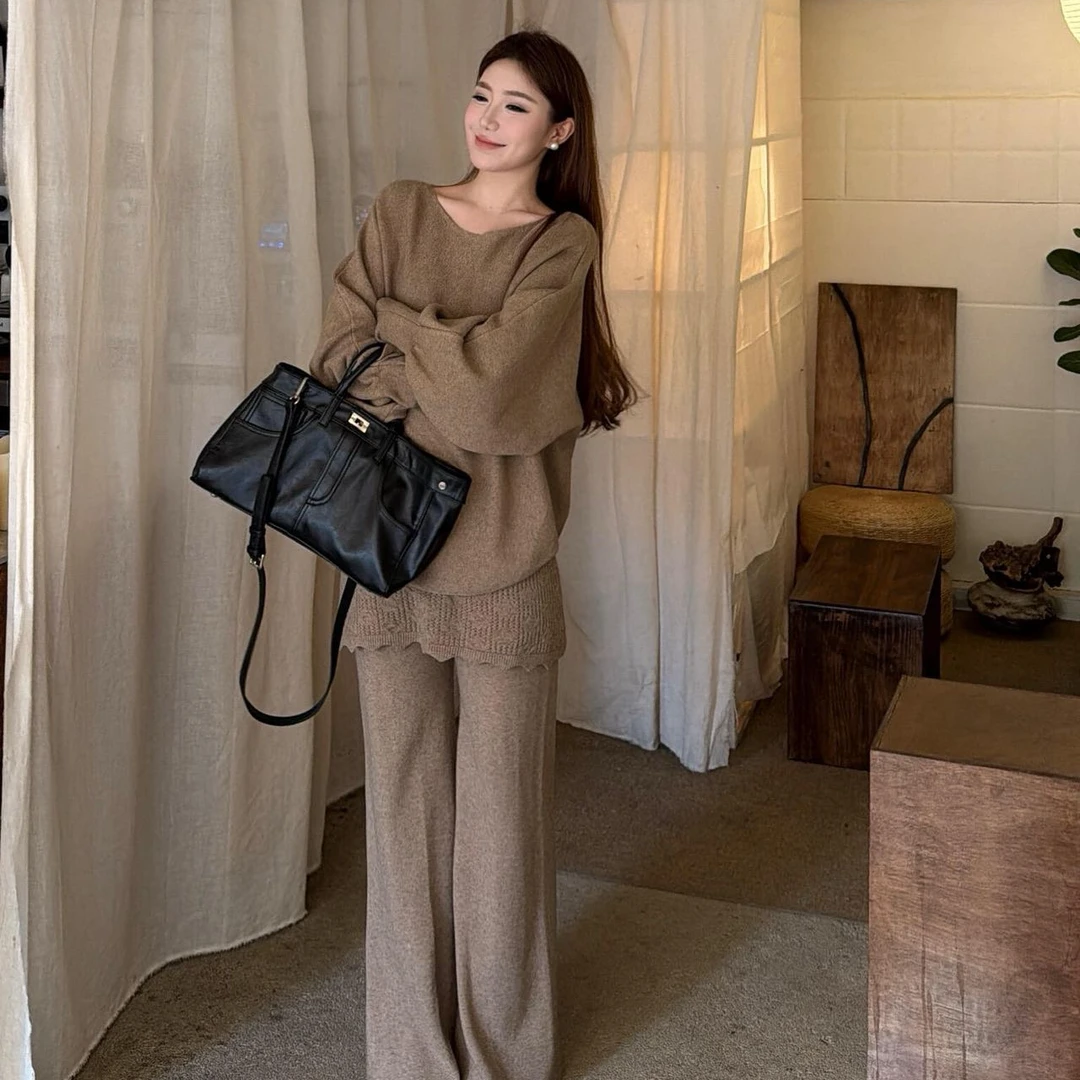 气质慵懒风时尚套装女冬季2026新款针织衫毛衣屁帘休闲裤子两件套