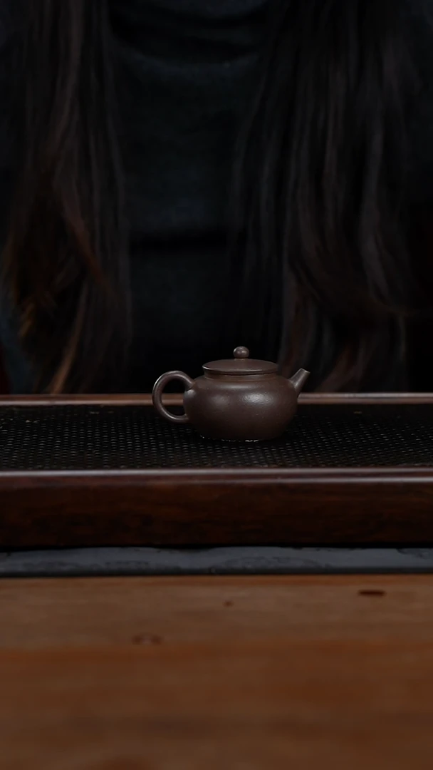 茶壶紫砂60cc黄龙山原矿青灰紫泥平盖莲子7