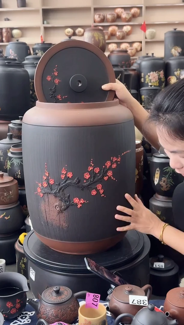 罐瑕疵水缸36升红梅    166