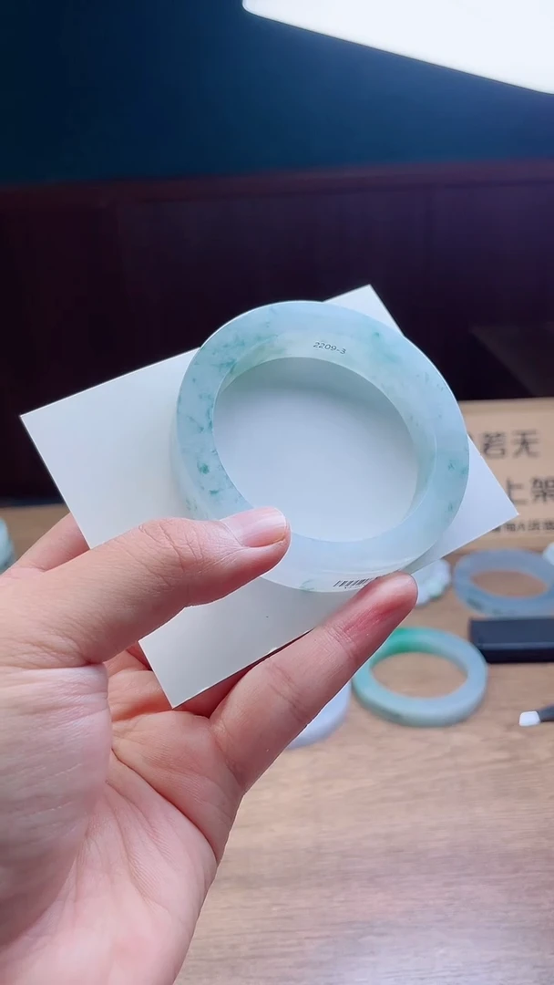 定制翡翠手镯未镶嵌用****1定制