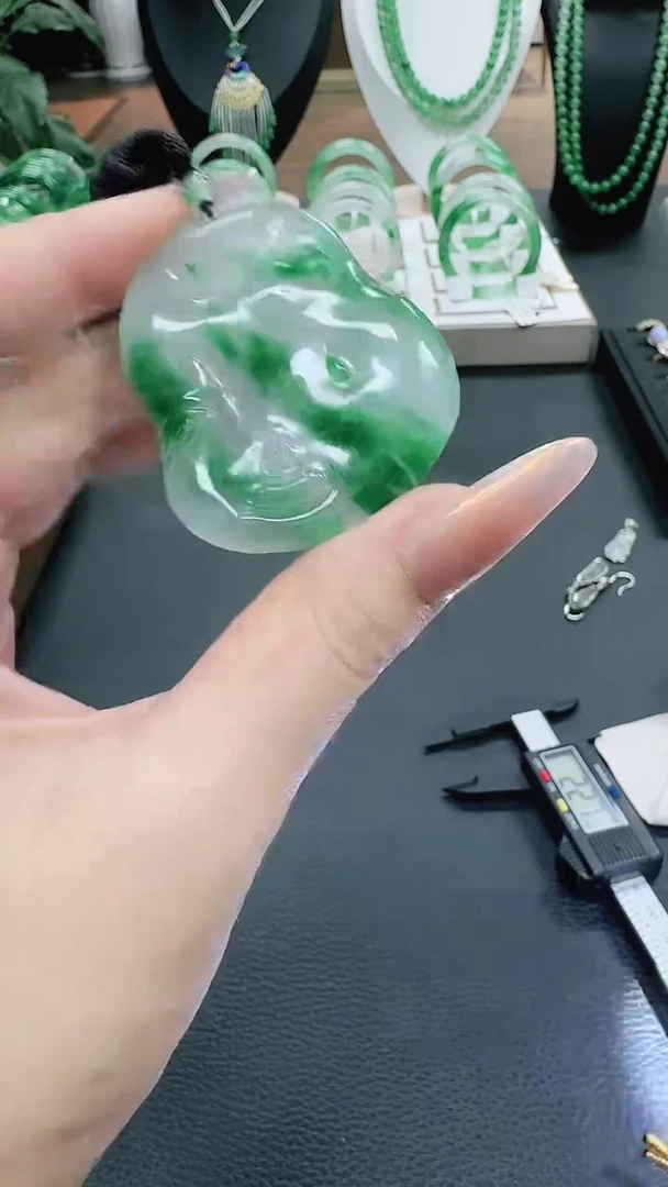 未镶嵌1石英质玉（非洲翠）/6733